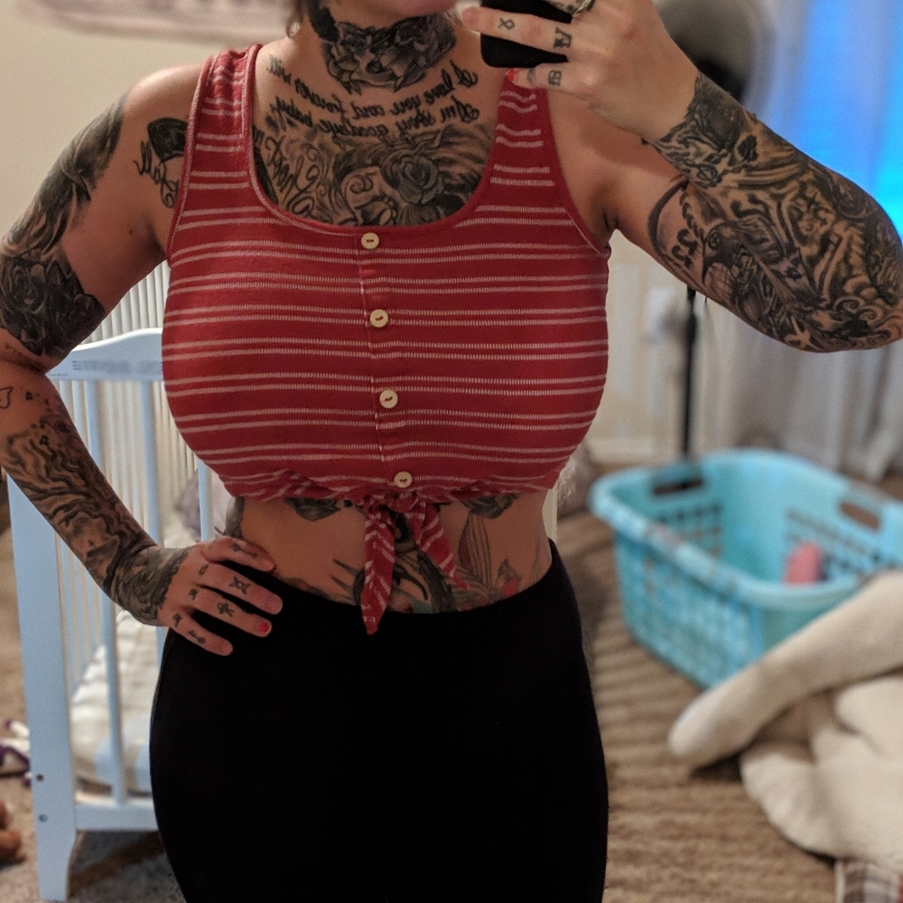 Crop tank